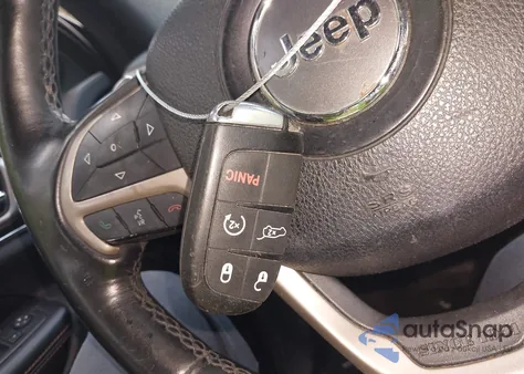 2016 Jeep Grand Cherokee Limited 75Th Anniversary из США, поврежденный, VIN 1C4RJFBG0GC366535